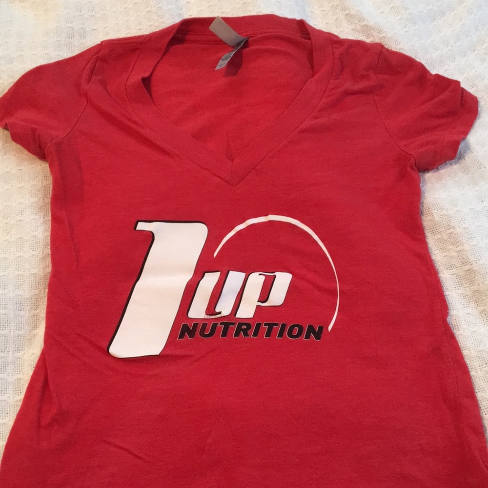 1up Nutrition shirt